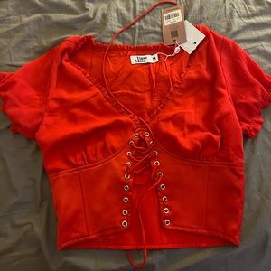 Tiger mist top, never worn, tags on, medium